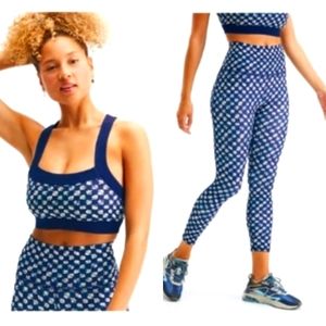 Fabletics Navy Daisy Field Set XL